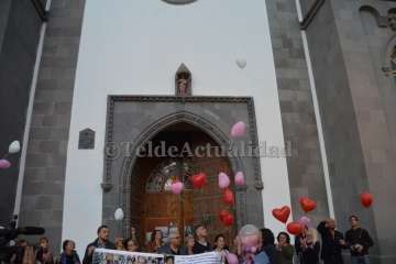 Globos de colores vuelan en Telde por Yurena López (Foto TA)